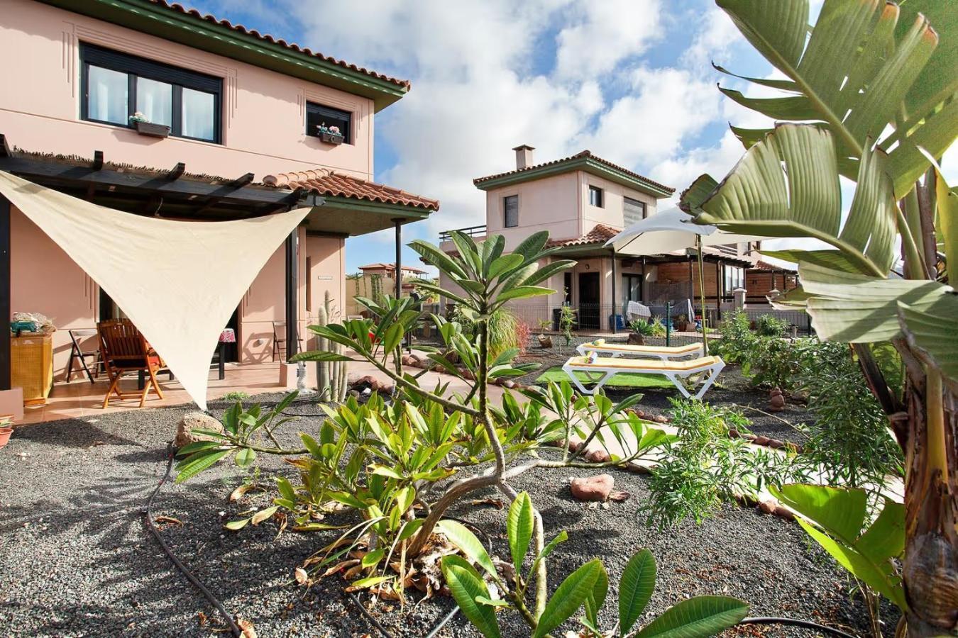 Villa Amadeus La Oliva Exterior foto