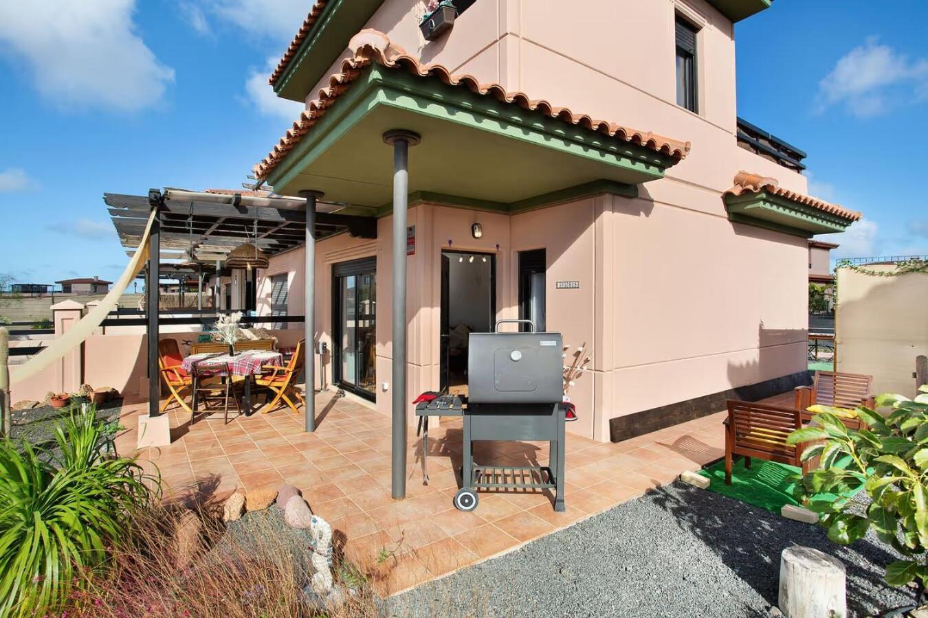 Villa Amadeus La Oliva Exterior foto